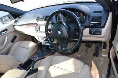 Fuzeta spate stanga sau dreapta cu butuc BMW X5 E5