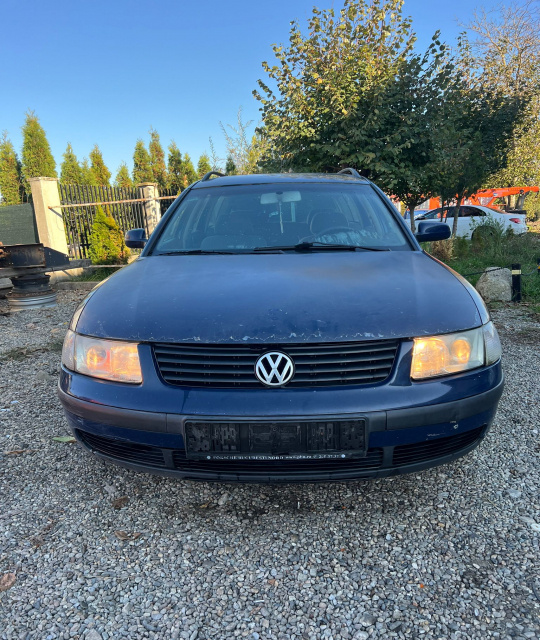 Fuzeta spate stanga Volkswagen VW Passat B5 [1996 - 2000] Sedan 4-usi 1.9 TDI AT (115 hp)