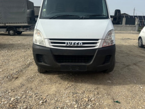 Fuzeta stânga dreapta față Iveco Daily 35S12 2,3 HPi tip motor F1AEO481G euro 4 an 2010