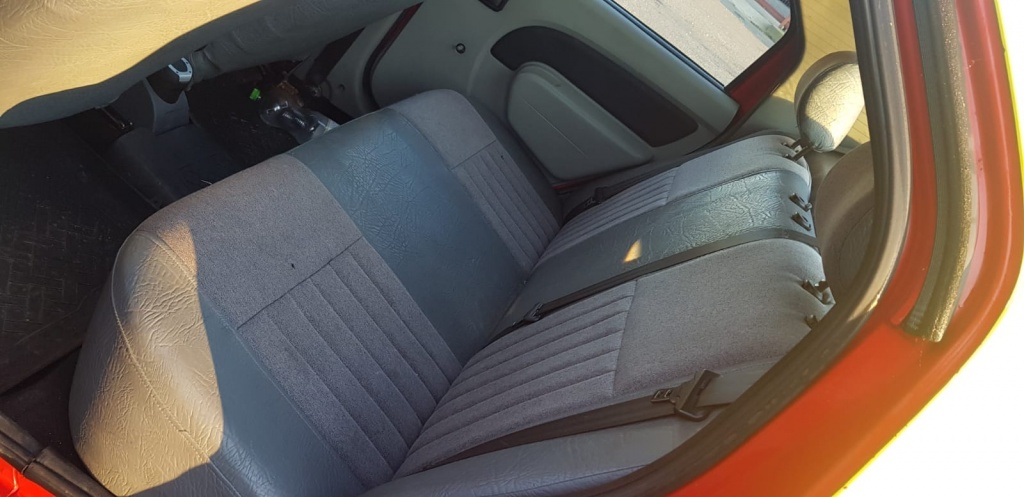 Fuzeta stanga fata Dacia Logan 2008 berl