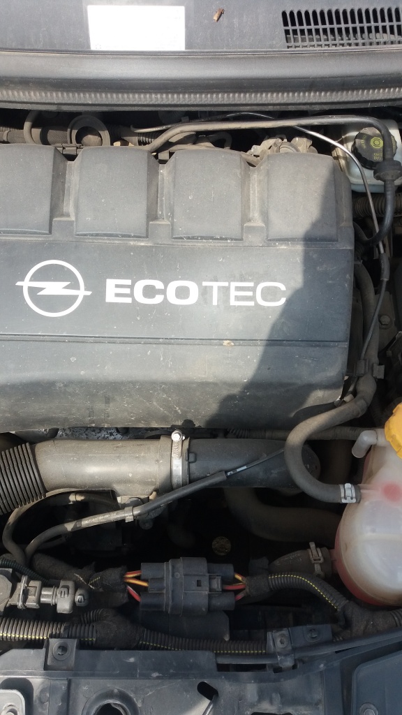 Fuzeta stanga fata Opel Corsa D 2008 HAT