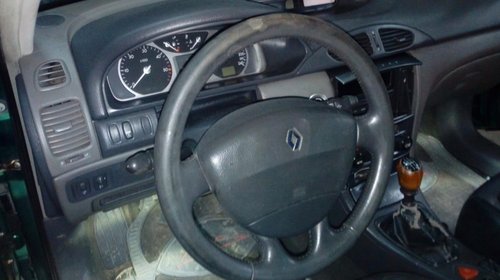 Fuzeta stanga fata Renault Laguna 2002 H