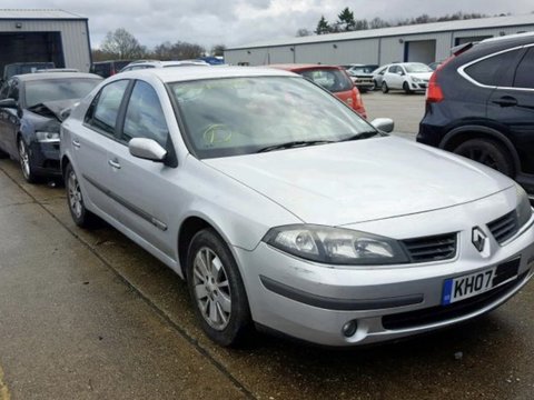 Fuzeta stanga fata Renault Laguna II 2007 Hatchback 2.0 benzina