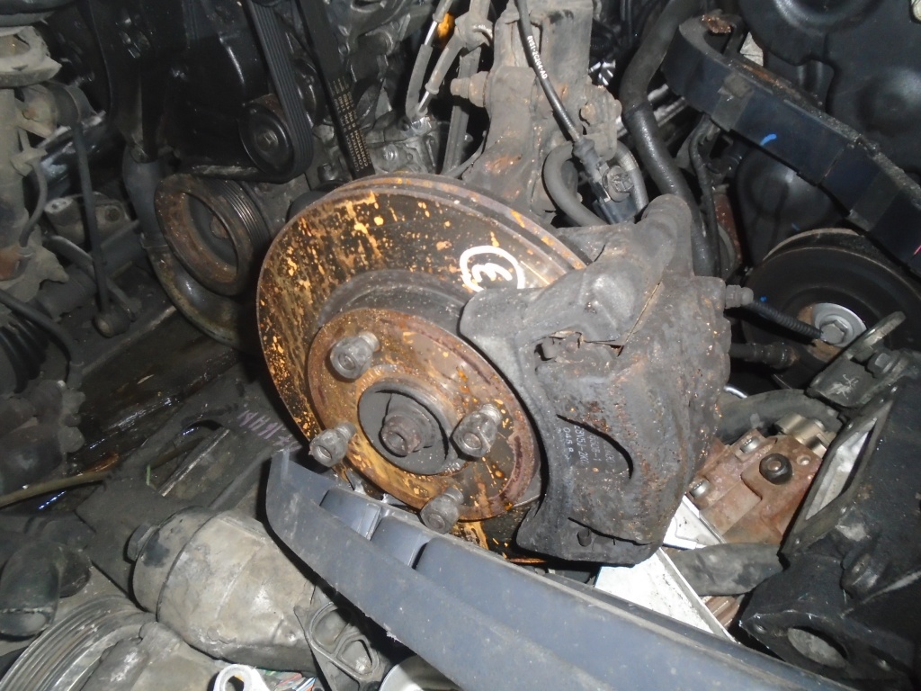 Fuzeta stanga Ford Fiesta 1.6 TDCI din 2010