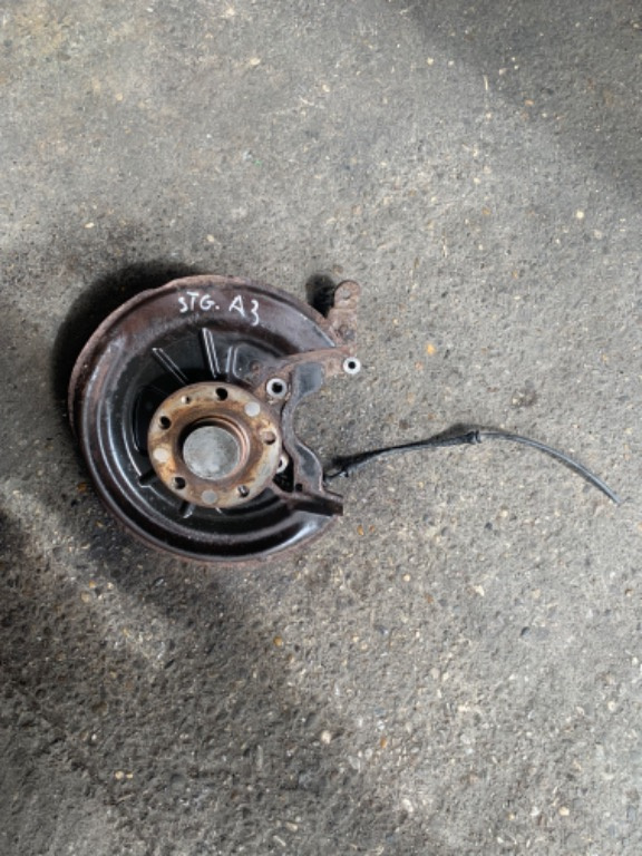 Fuzeta stanga spate Audi A3 8P an 2009-2011