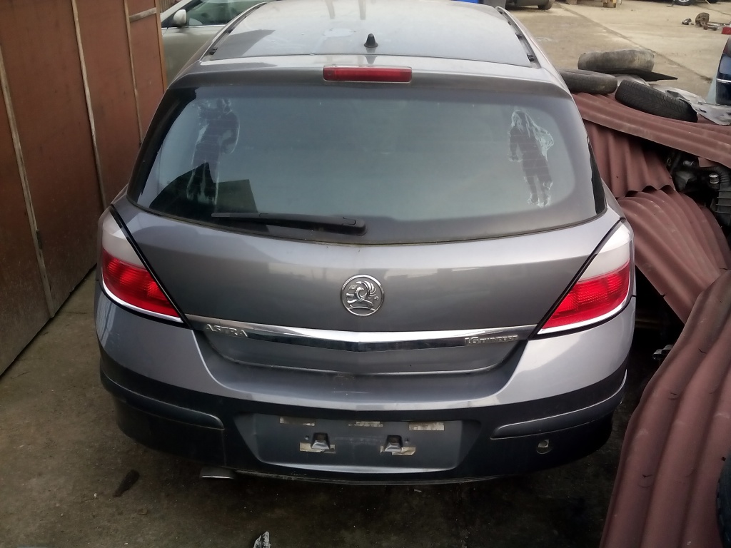 Fuzeta stanga spate Opel Astra H 2006 Ha