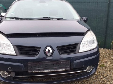 Fuzeta stanga spate Renault Scenic II 2008 monovolum 1.9