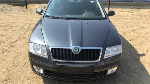 Fuzeta stanga spate Skoda Octavia II 200