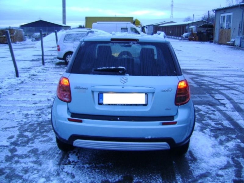 Fuzeta stanga spate Suzuki SX4 2006 Mini