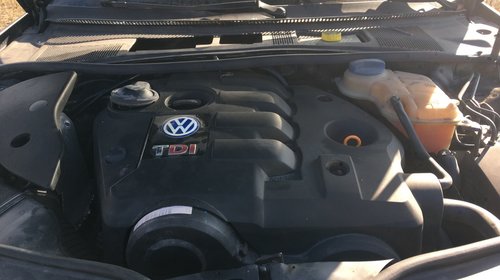 Fuzeta stanga spate Volkswagen Passat B5