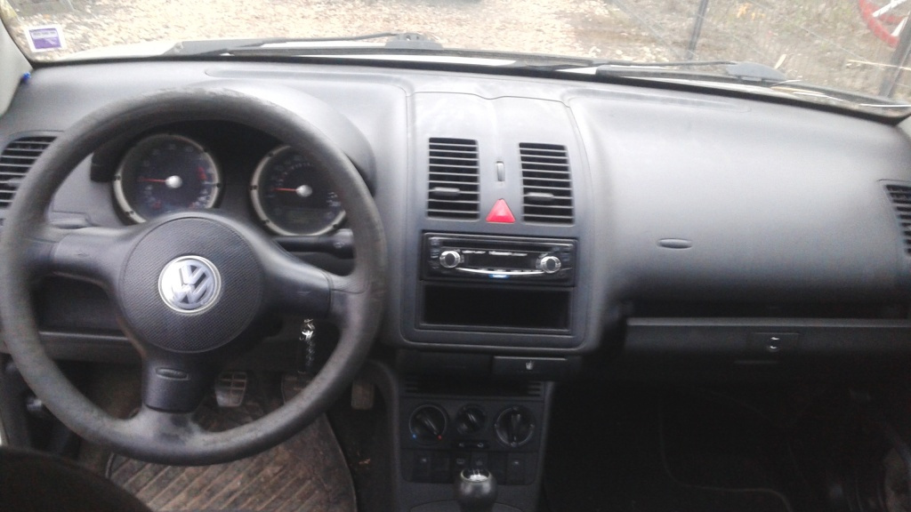 Fuzeta stanga spate VW Polo 6N 2001 CLAS