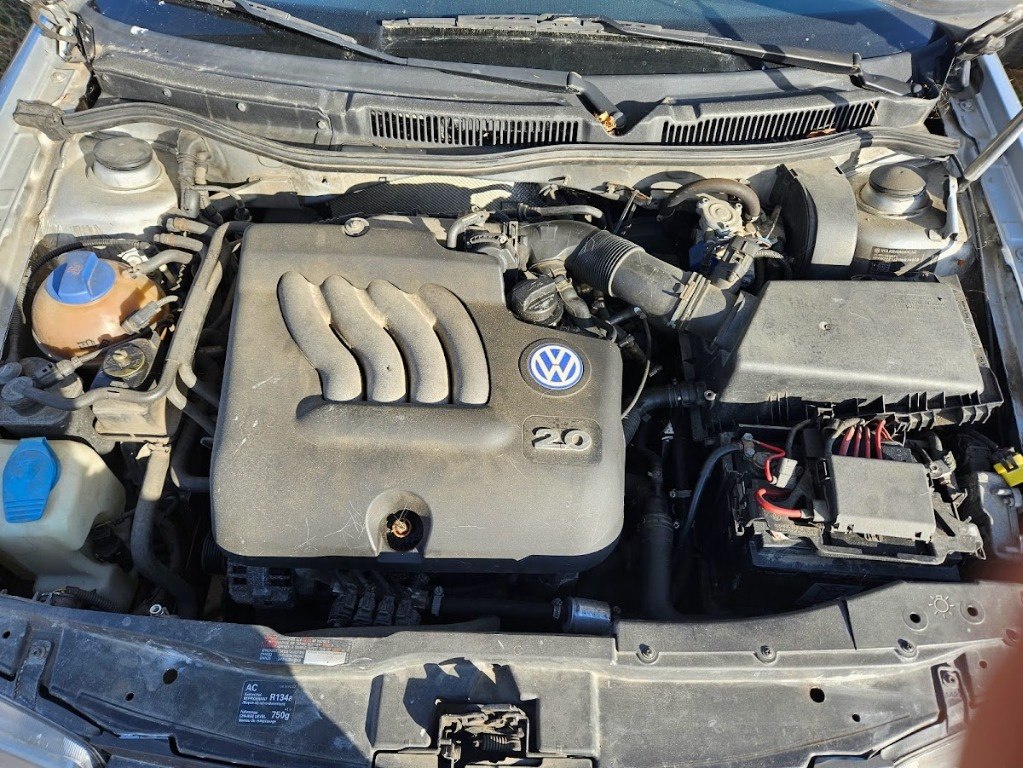Galerie admisie 2.0 benzina AQY Golf 4 Bora Seat Leon Skoda Octavia 2