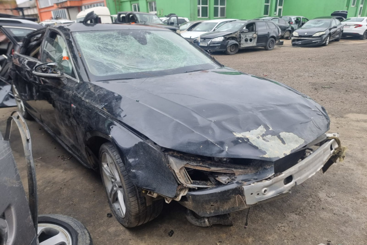Galerie admisie Audi A4 B9 2017 sedan/berlina 2.0 benzina