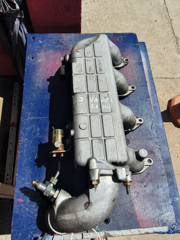Galerie admisie Citroen Jumper 2.8 HDI 2003 cod 500318401 cu senzor presiune cod 0281002514