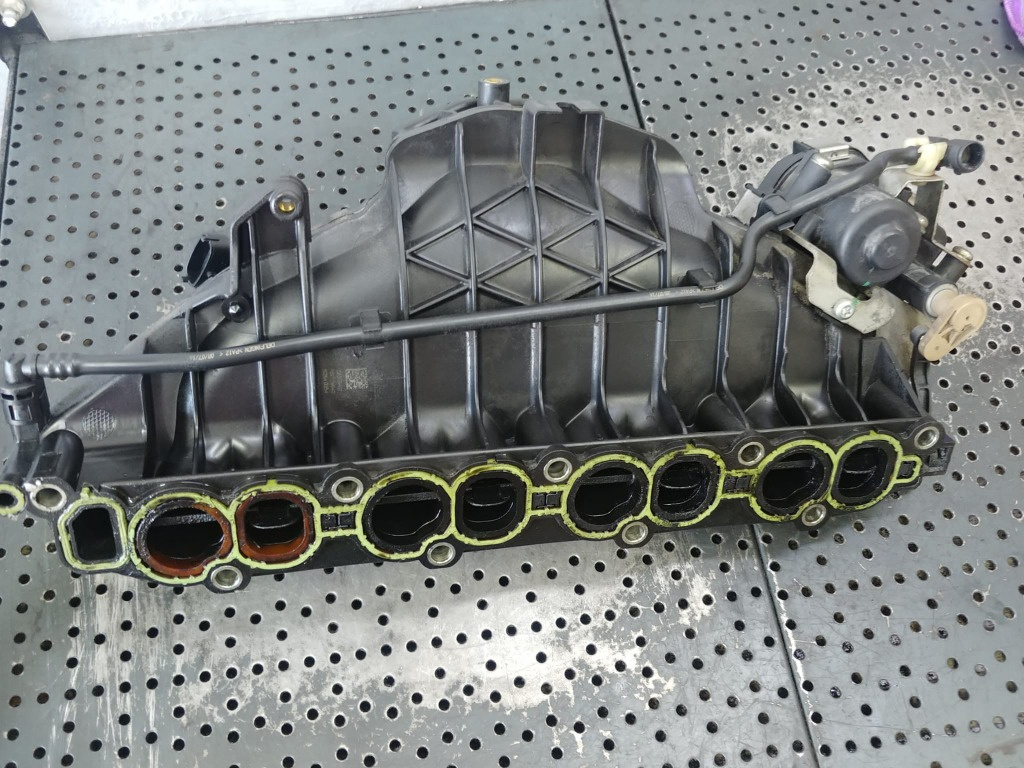 Galerie admisie cu clapete 2.2 d multijet alfa romeo giulia stelvio 552779940