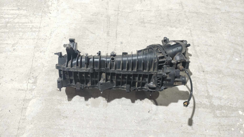 Galerie admisie cu clapete 7807991-06 BMW Seria 5 F10 2.0 D an fab. 2010 - 2016