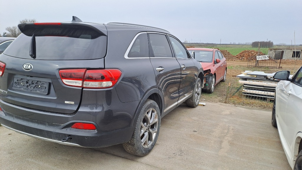 Galerie admisie Kia Sorento 2016 Jeep 2.2