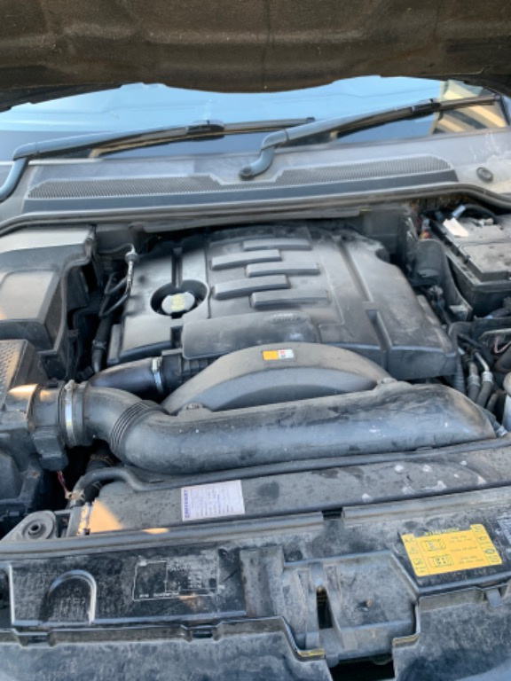 Galerie admisie Land Rover Range Rover S