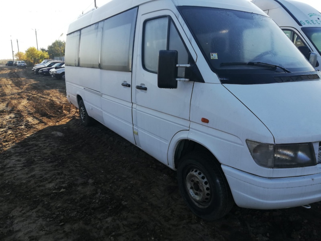 Galerie admisie Mercedes Sprinter 906 19