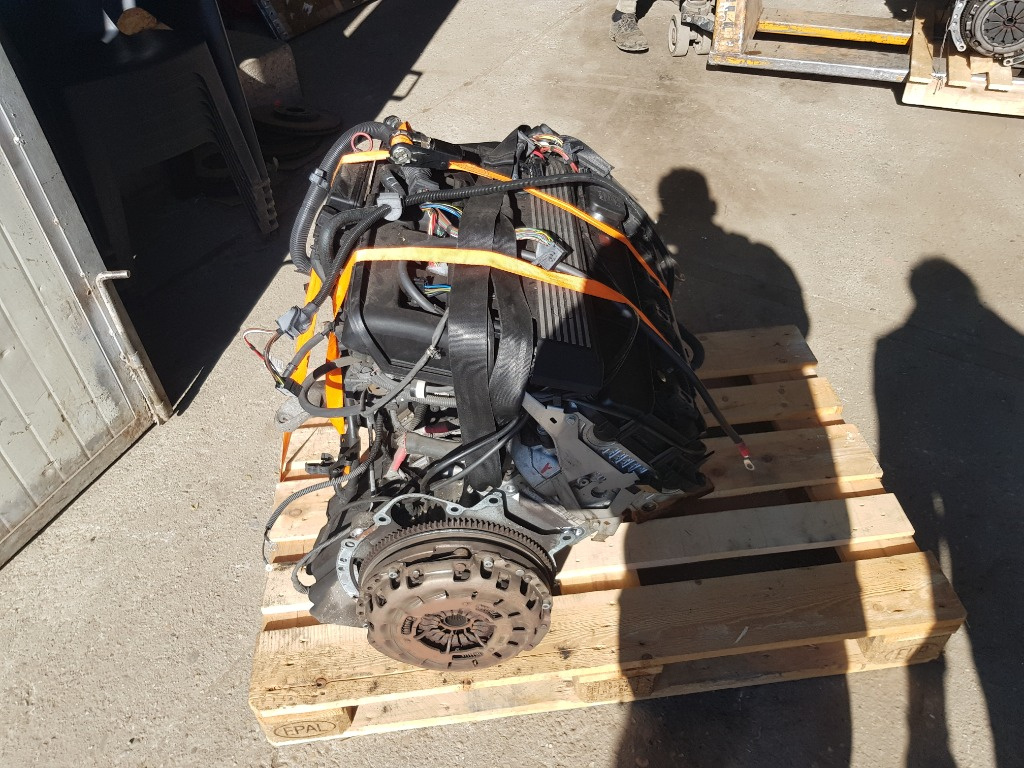Galerie admisie motor BMW E46 320i 2.2 b