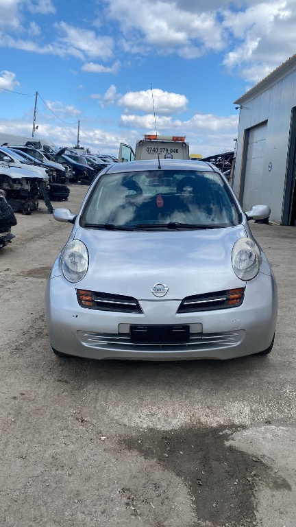 Galerie admisie Nissan Micra 2004 Hatchback 1.0 benzina