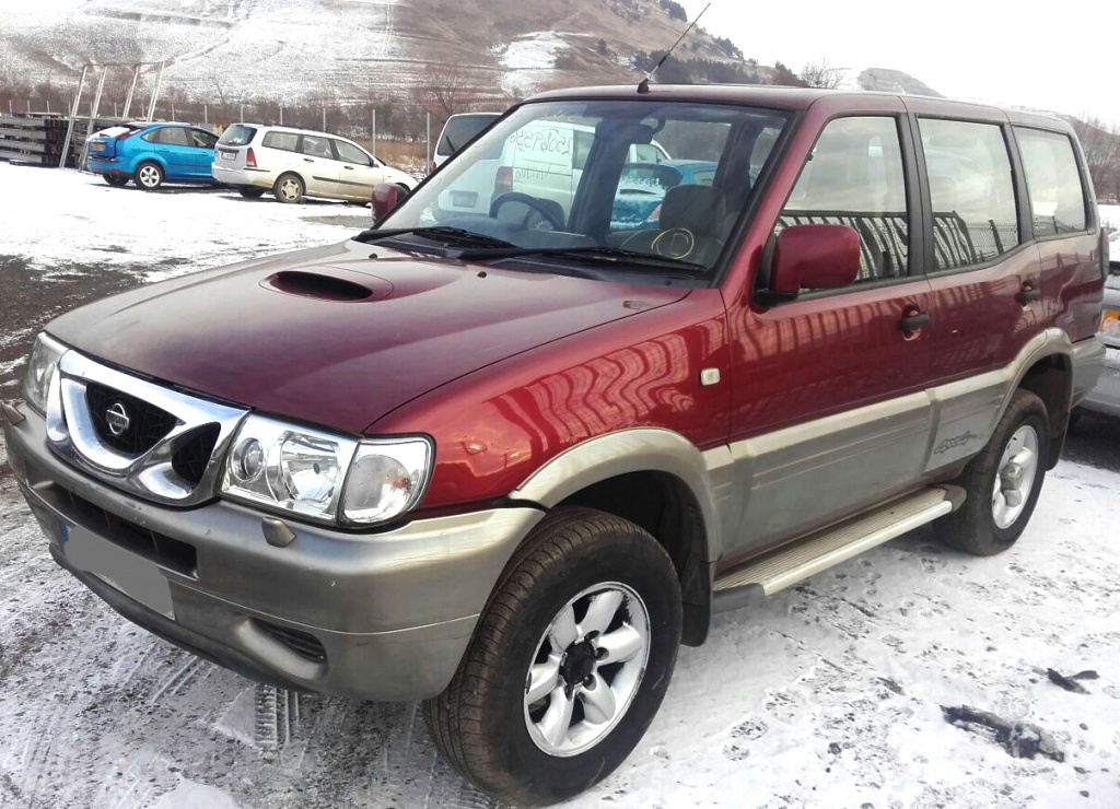 Galerie admisie NISSAN TERRANO 2 R20 3 U