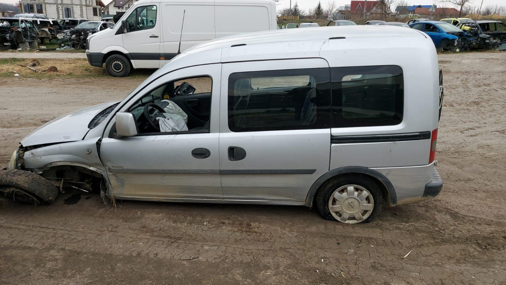 Galerie admisie Opel Combo 2003 VAN 1.6