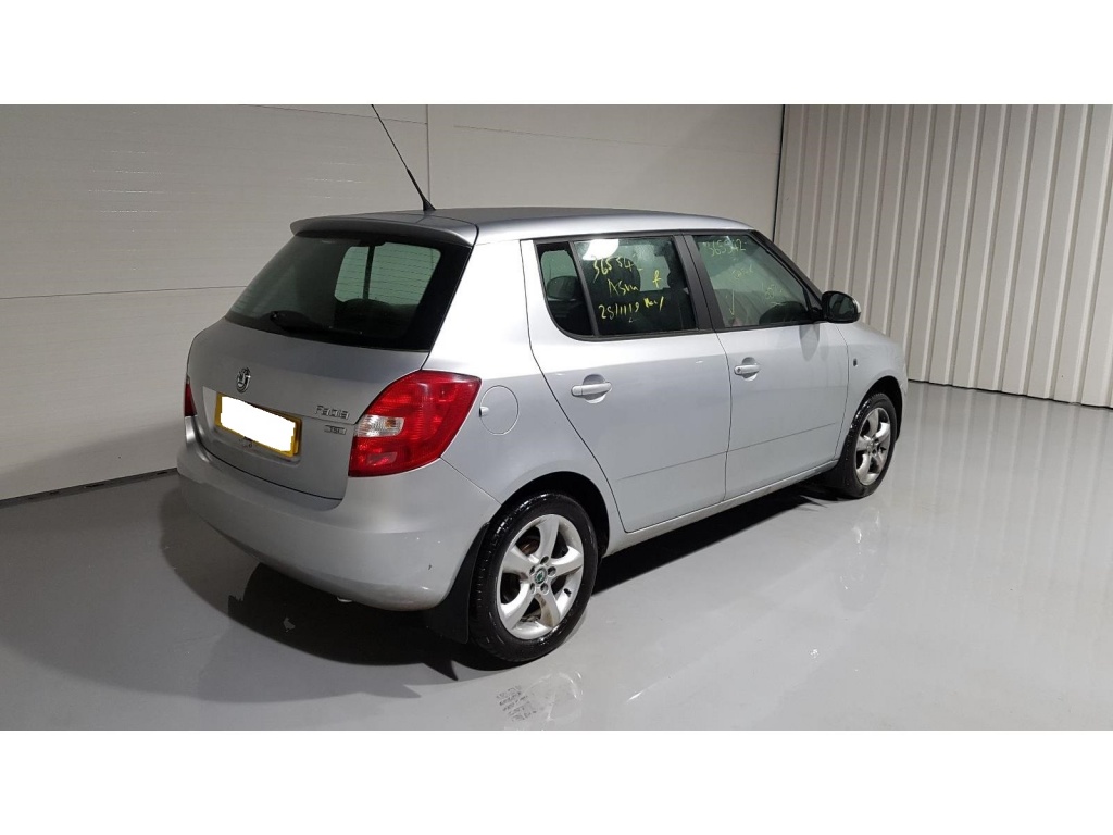 Galerie admisie Skoda Fabia II 2011 hatc