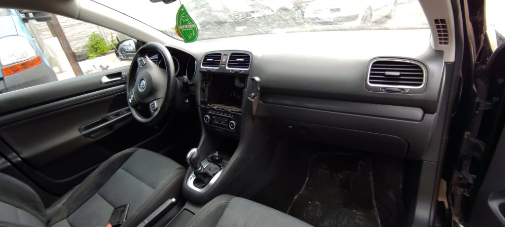 Galerie admisie Volkswagen Golf 6 2011 b