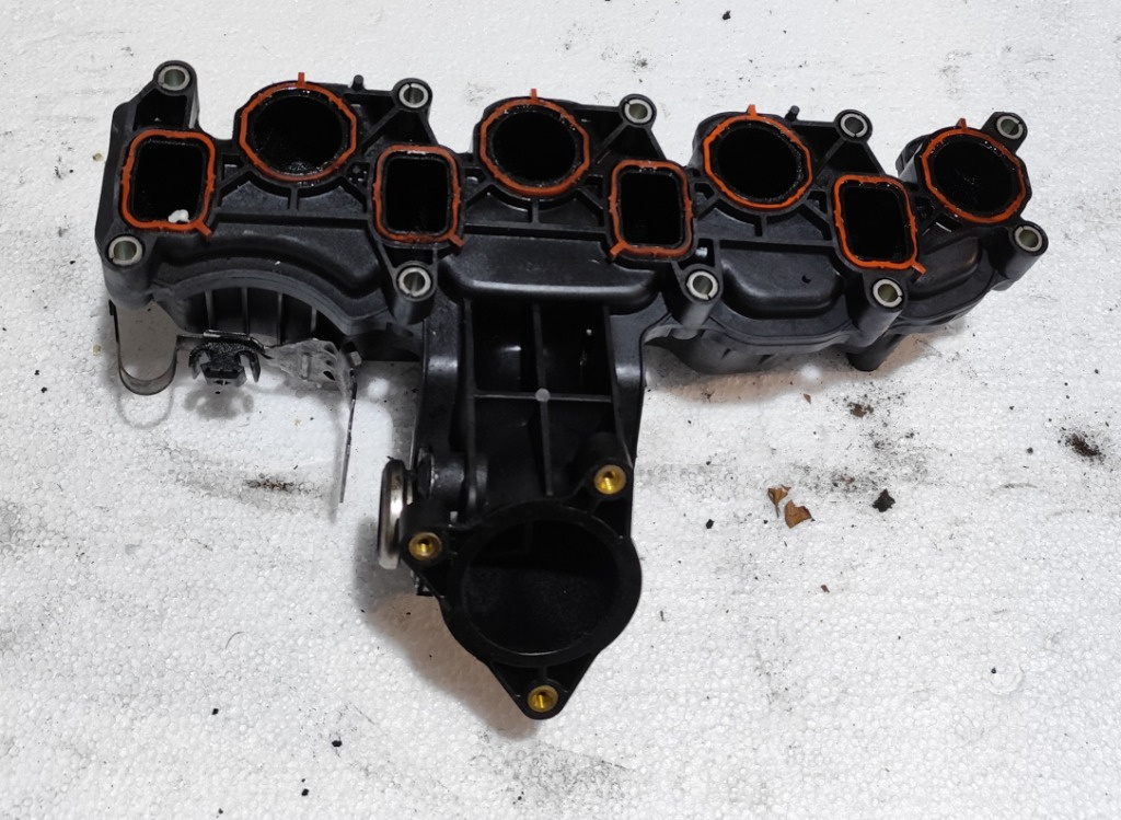 Galerie admisie Volkswagen Passat B7 / Audi / Seat