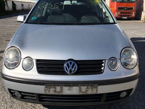 Galerie admisie VW Polo 9N 2004 coupe 1.4