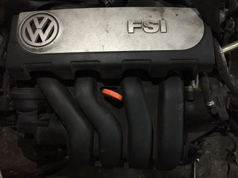 Galerie admisie VW Touran 2.0 benzina FSI 06F133210P