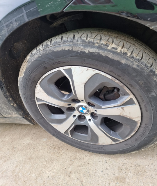 Galerie evacuare BMW F45 2015 Minivan 1.