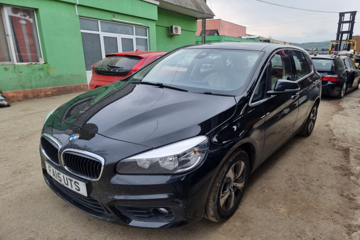Galerie evacuare BMW F45 2015 Minivan 1.