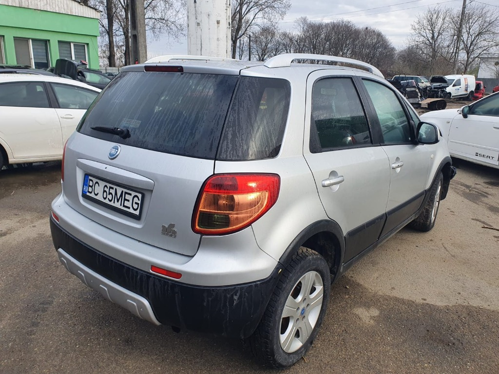 Galerie evacuare Fiat Sedici 2008 4x4 1.