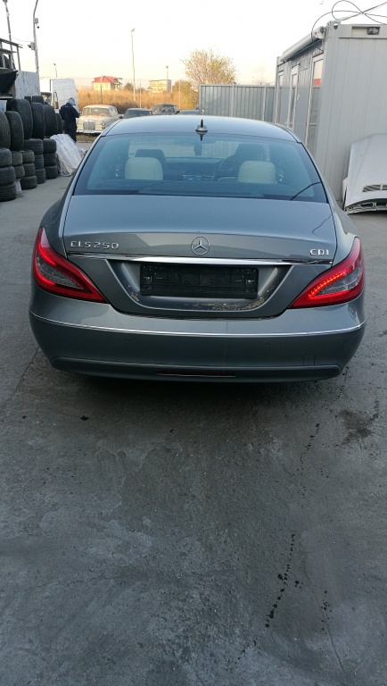 Galerie evacuare Mercedes CLS W218 2012 
