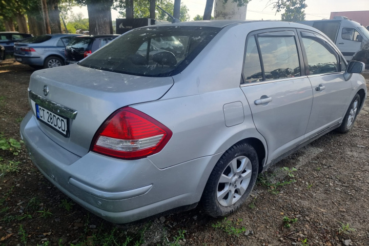 Galerie evacuare Nissan Tiida 2007 sedan