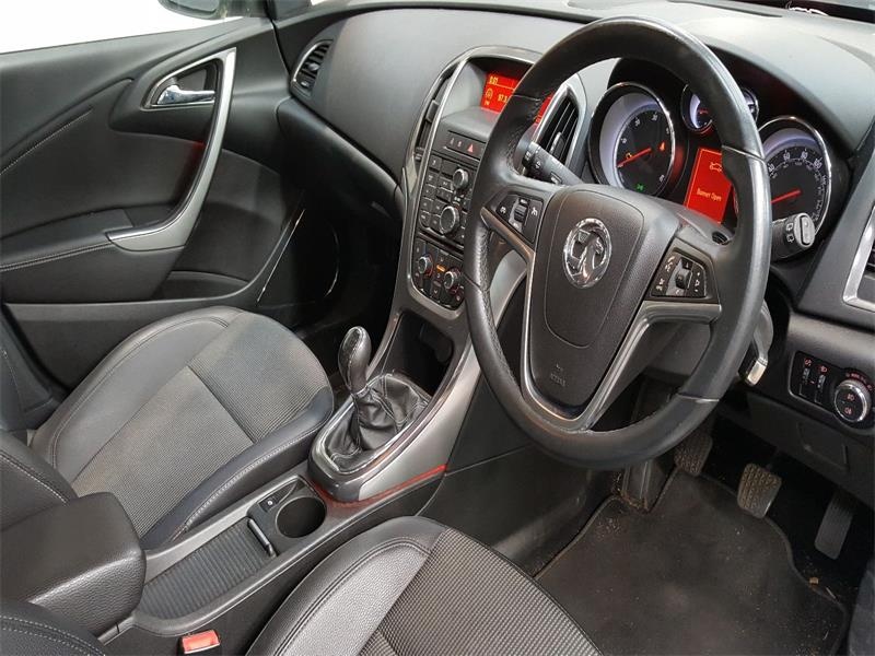 Galerie evacuare Opel Astra J 2010 Hacth