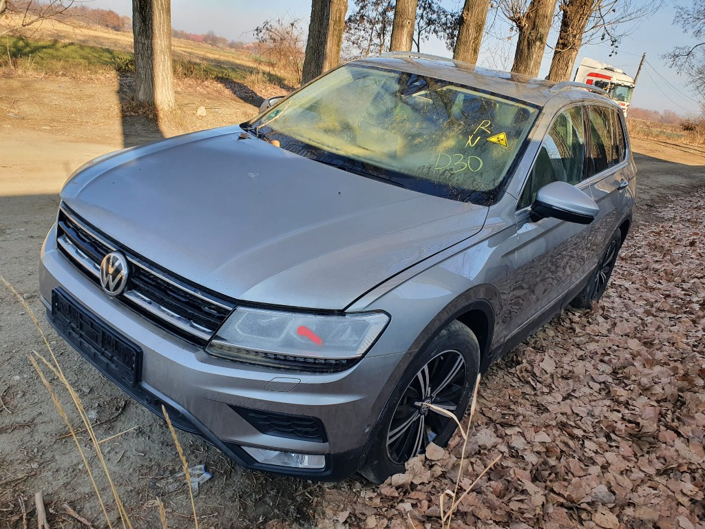 Galerie evacuare Volkswagen Tiguan 2017 