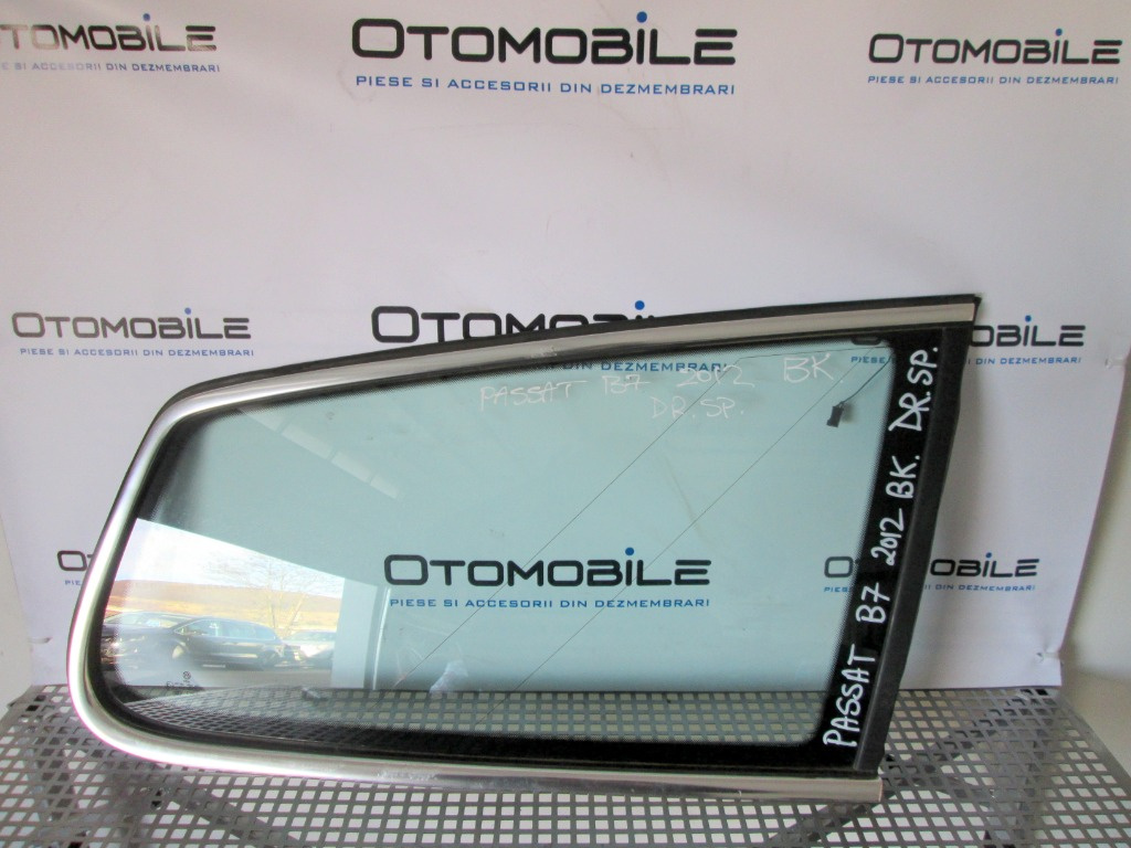 Geam caroserie dreapta spate VW passat B7 combi