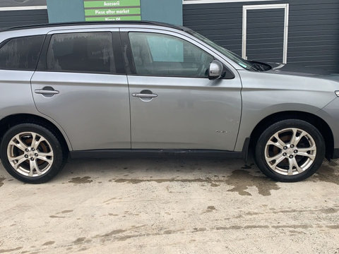 Geam dreapta fata Mitsubishi Outlander 3 2013