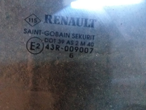 Geam dreapta RENAULT CLIO 3 COUPE DIN 2007