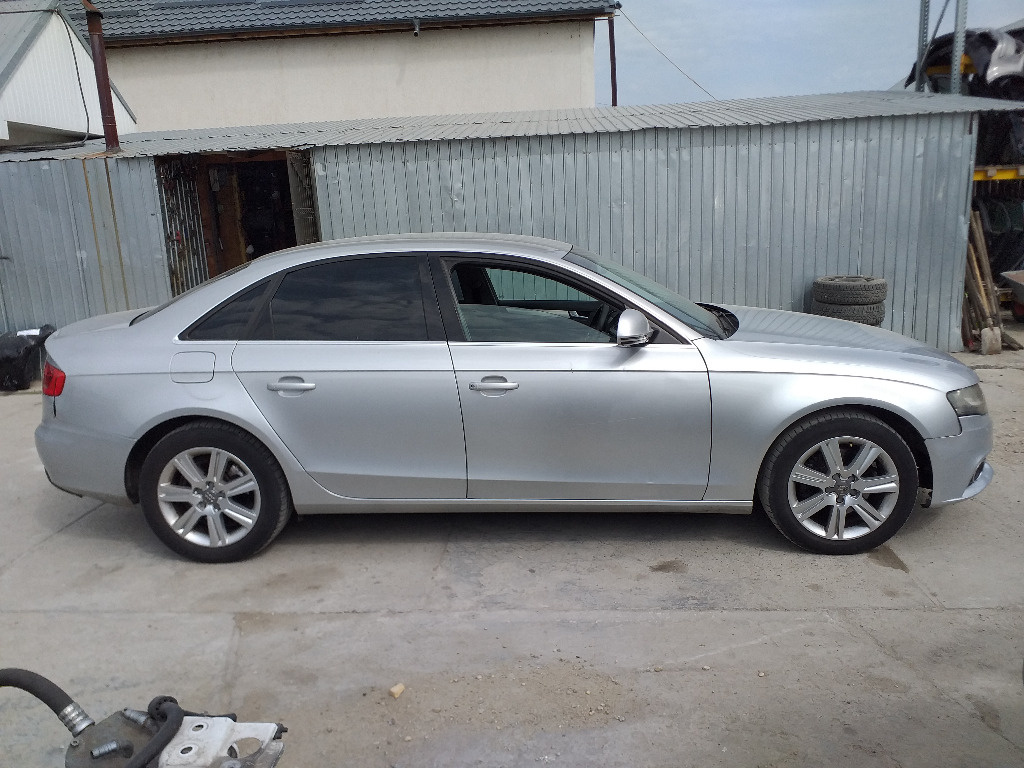 Geam Dreapta Spate Audi A4 B8
