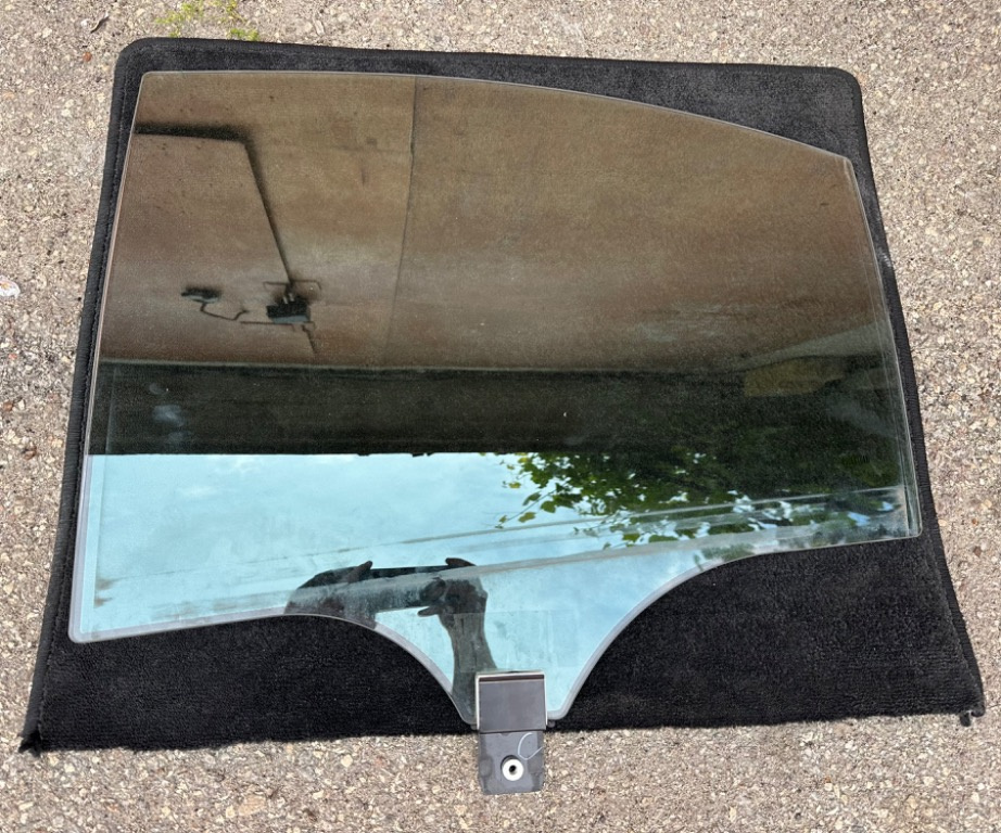 Geam dublu heliomat Sungate usa stanga spate Mercedes S-Class W222