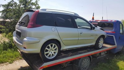 Geam fix caroserie dreapta spate peugeot 206 sw