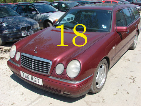 Geam fix caroserie spate stanga Mercedes-Benz E-Class W210/S210 [1995 - 1999] wagon 5-usi 320 5G-Tronic (224 hp) Combi (S210)