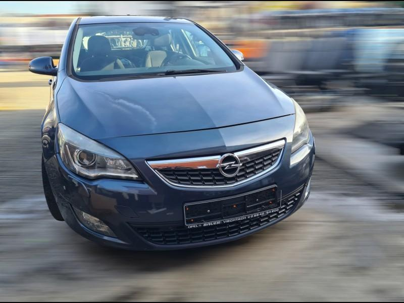 Geam fix dreapta spate Opel Astra J 2009-2012 1327
