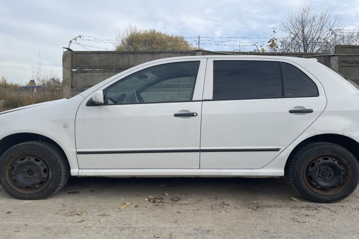 Geam fix usa spate stanga (caroserie HATCHBACK) Sk