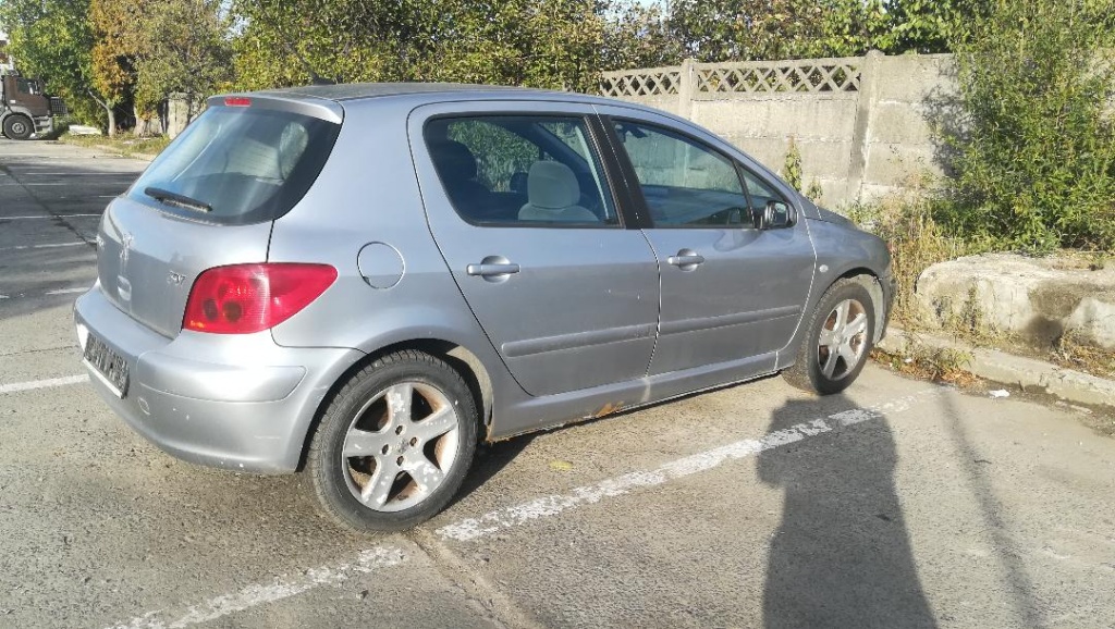 Geam lateral - Peugeot 307, 1.6i, an 2002