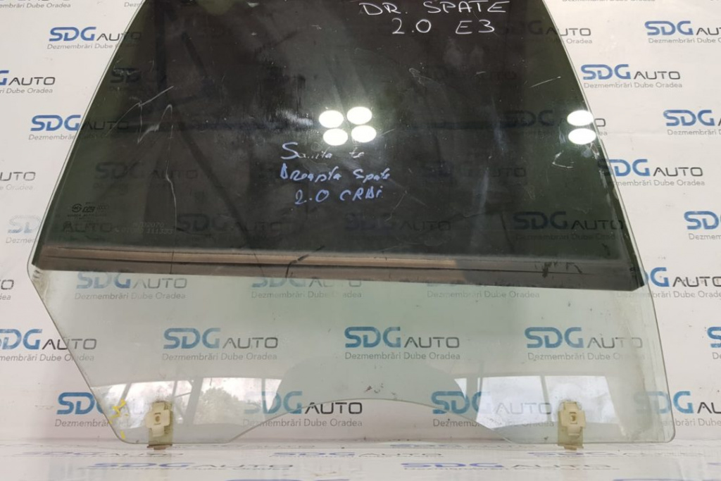 Geam mobil dreapta spate Hyundai Santa Fe Euro 3